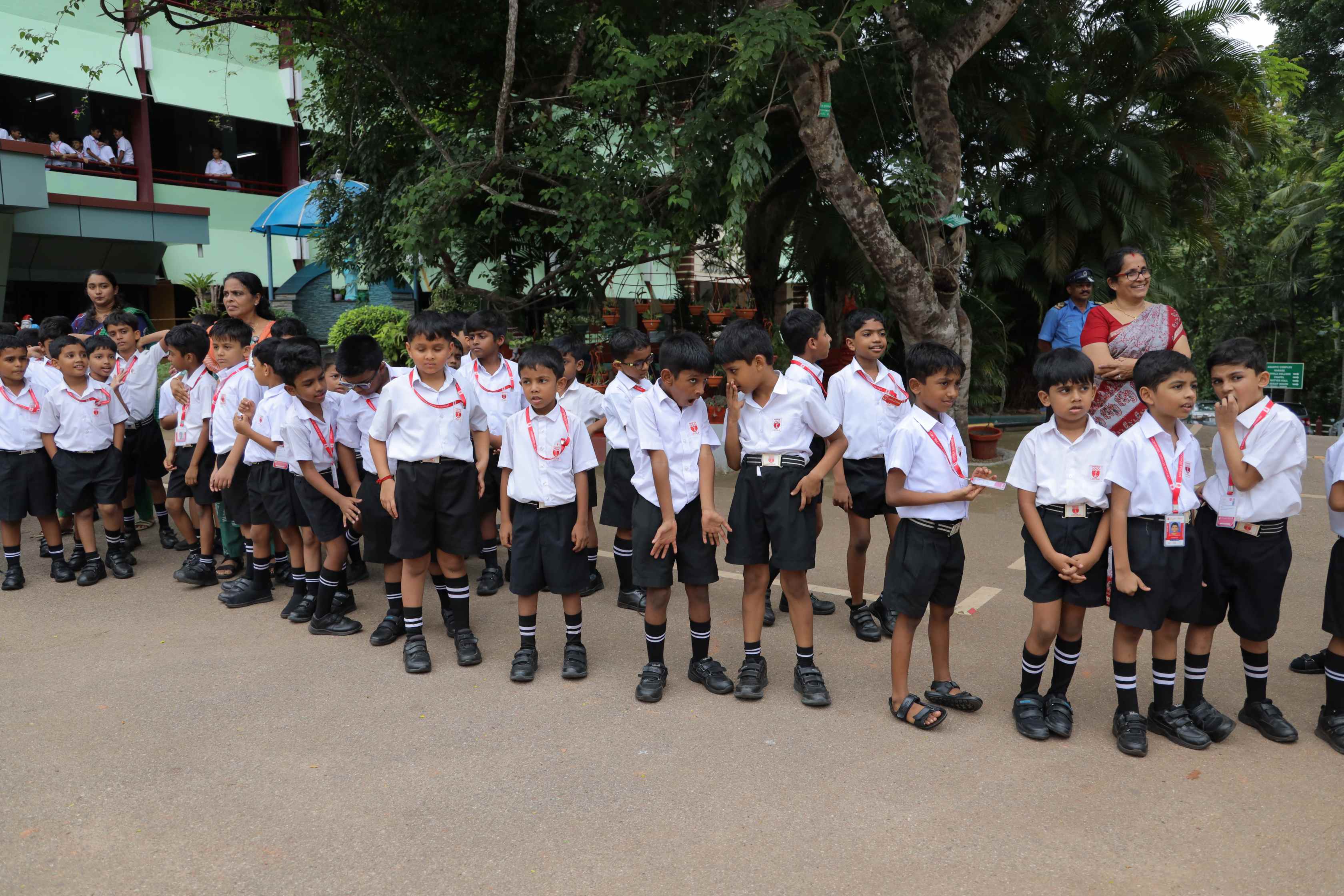 LOYOLA SCHOOL